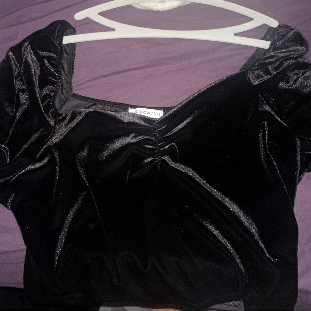 And Now This Womens Black Velvet Ruched Sleeve Crop Top Womens Size 2X